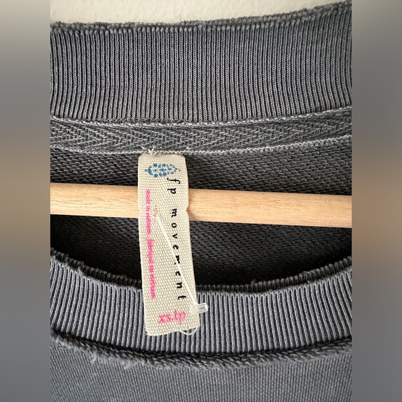 Free People Movement Metti Crewneck Oversized Sweatshirt Athleisure Blue XS - Picture 5 of 14